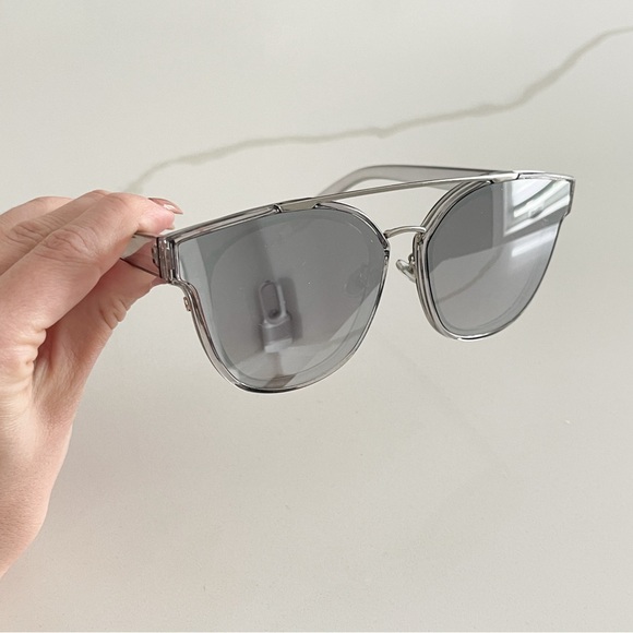 Silver Mirrored Sunglasses - Picture 3 of 9
